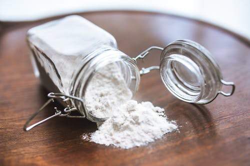 Baking Soda for Skin Lightening and Brightening